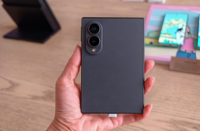 Khám Phá Thiết Kế Đột Phá Của Galaxy Z Fold8: Mỏng Nhẹ Đáng Kinh Ngạc