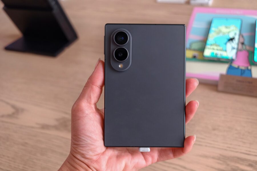 Khám Phá Thiết Kế Đột Phá Của Galaxy Z Fold8: Mỏng Nhẹ Đáng Kinh Ngạc