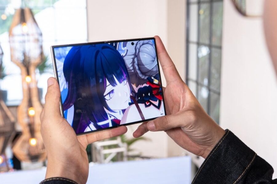 Khám Phá Tỷ Lệ Màn Hình 4:3 Trên Galaxy Z Fold 8: Đột Phá Trong Thiết Kế Smartphone