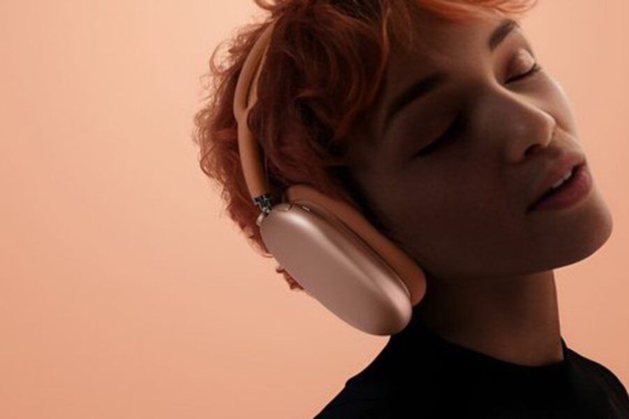 AirPods Max 2: Bước Nhảy Công Nghệ Hay Chiêu Thị Kinh Doanh?