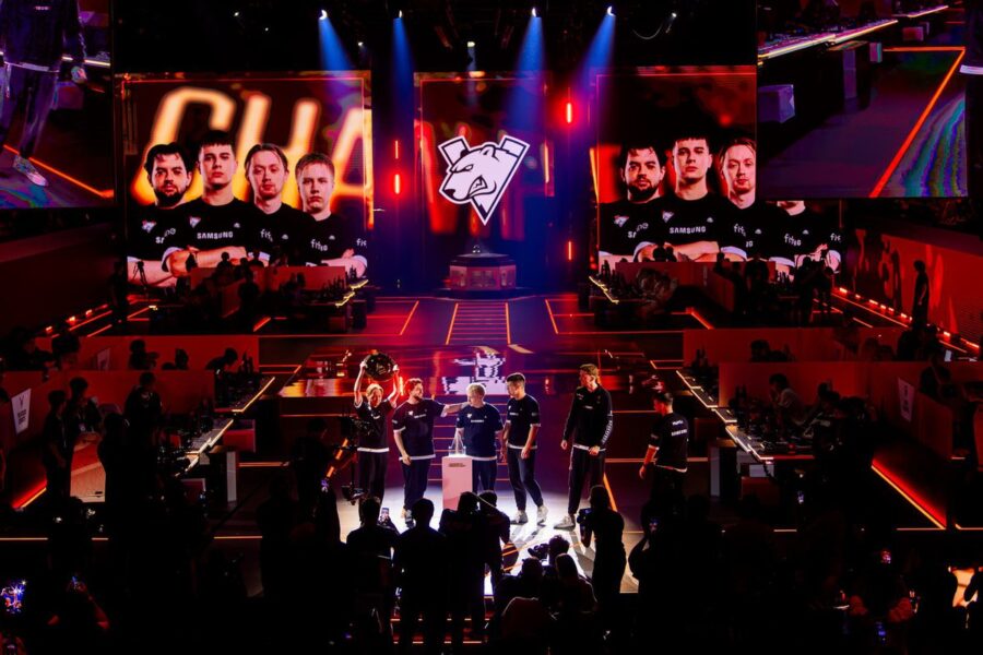 Virtus.pro Lên Ngôi Vô Địch PUBG: Bất Ngờ Lớn Từ Đại Diện Việt Nam