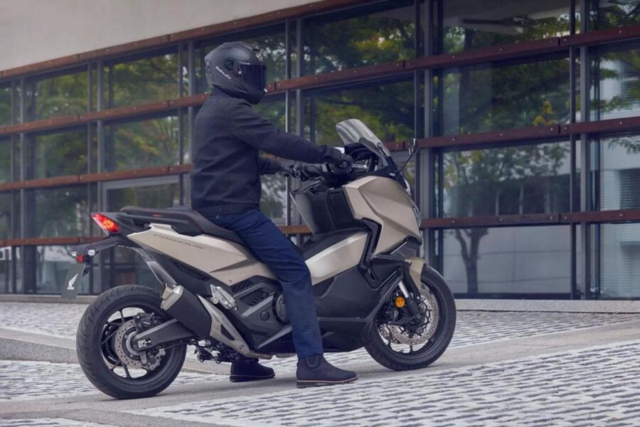 Khám Phá Mẫu Xe Tay Ga Honda Forza 750 2027 Đầy Ấn Tượng
