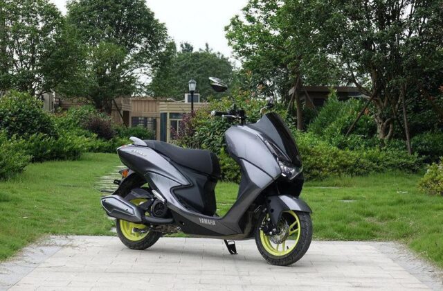 Yamaha Avenue 125: Kẻ Đối Đầu Mạnh Mẽ Trong Phân Khúc Xe Tay Ga 125cc