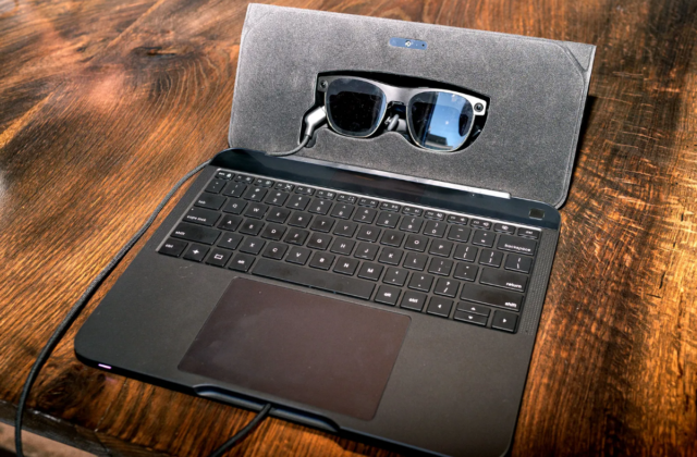 Spacetop G1: Laptop Không Màn Hình Với Kính AR Ưu Việt