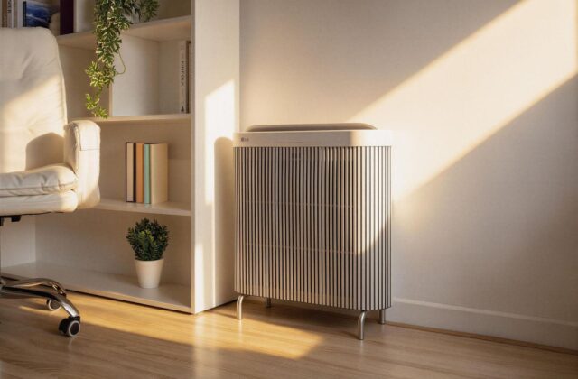 Khám Phá LG PuriCare WallFit: Máy Lọc Không Khí Siêu Mỏng Tích Hợp Công Nghệ AI