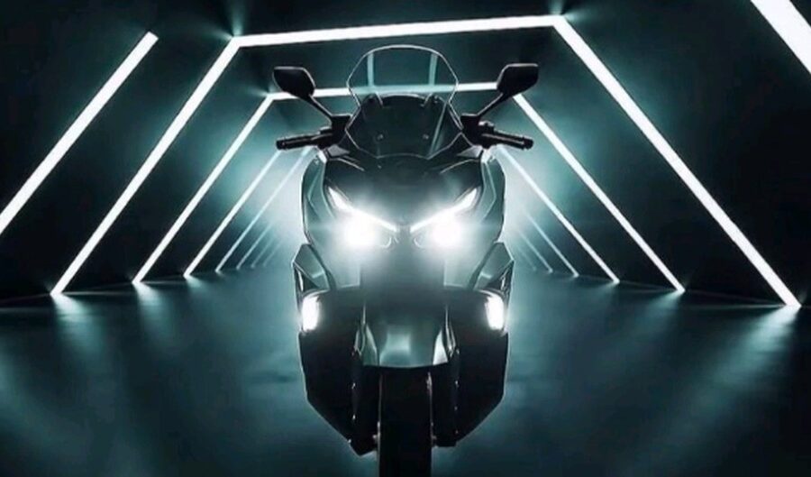 TEYIN Đối Đầu Với Honda SH350i: Xe Tay Ga Hai Xi-Lanh Giá Hợp Lý