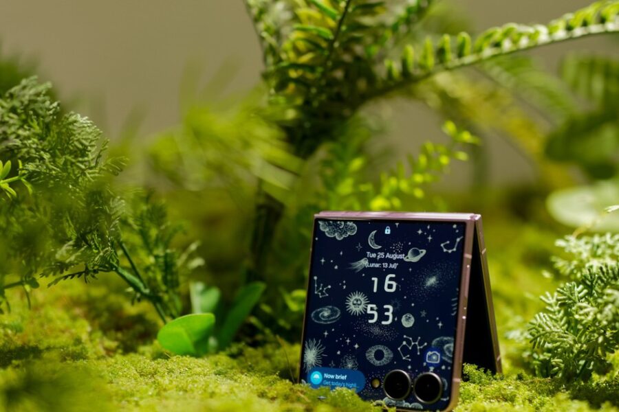 Khám Phá Galaxy Z Flip8: Sự Kết Hợp Giữa Thời Trang và Tiện Ích