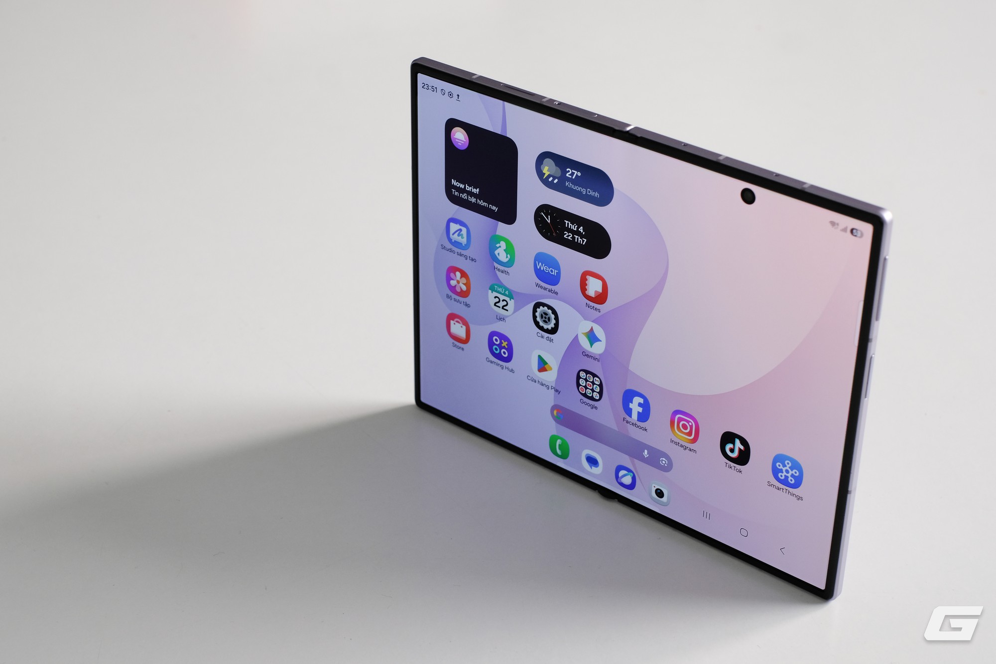 Galaxy Z Fold8, mẫu máy được người dùng quan tâm nhờ tỷ lệ màn hình hoàn toàn mới.
