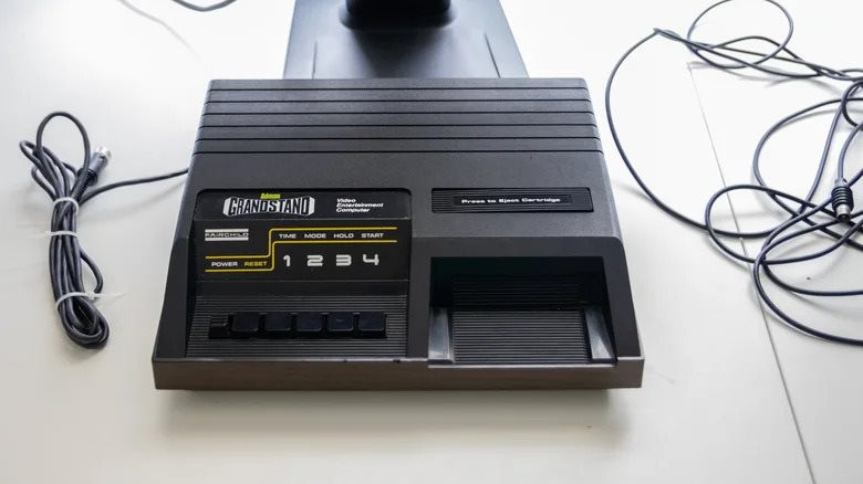 fairchild-channel-f-1787417028-1787830378265-17878303784871350423130 Máy Chơi Game Fairchild Channel F - Ảnh 9