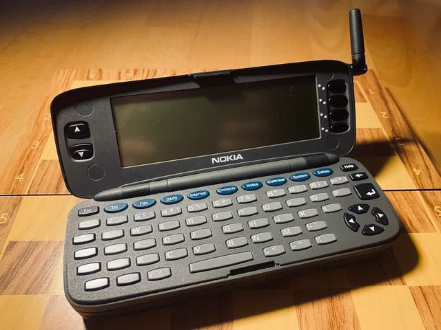 Nokia 9000 Communicator Nokia 9000 Communicator