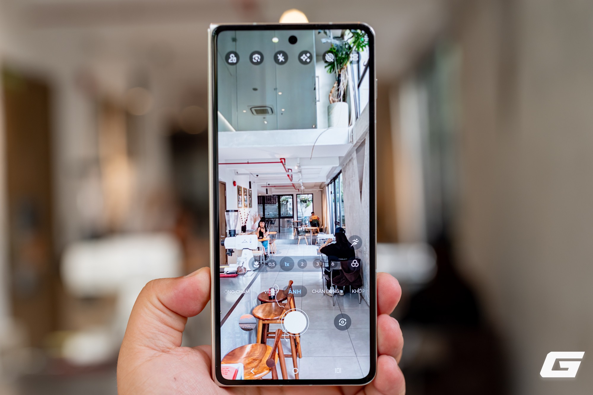 imgp6801-17879302692871739131125-1788003069328-1788003069743130111784 Cận cảnh Motorola Razr Fold - Hình ảnh 4