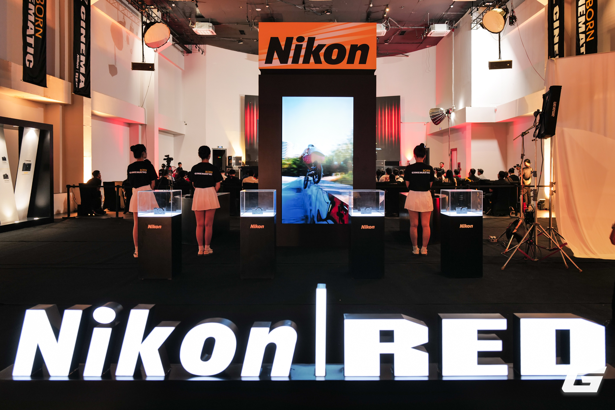 Nikon ZR chính thức ra mắt tại Việt Nam Nikon ZR chính thức ra mắt tại Việt Nam