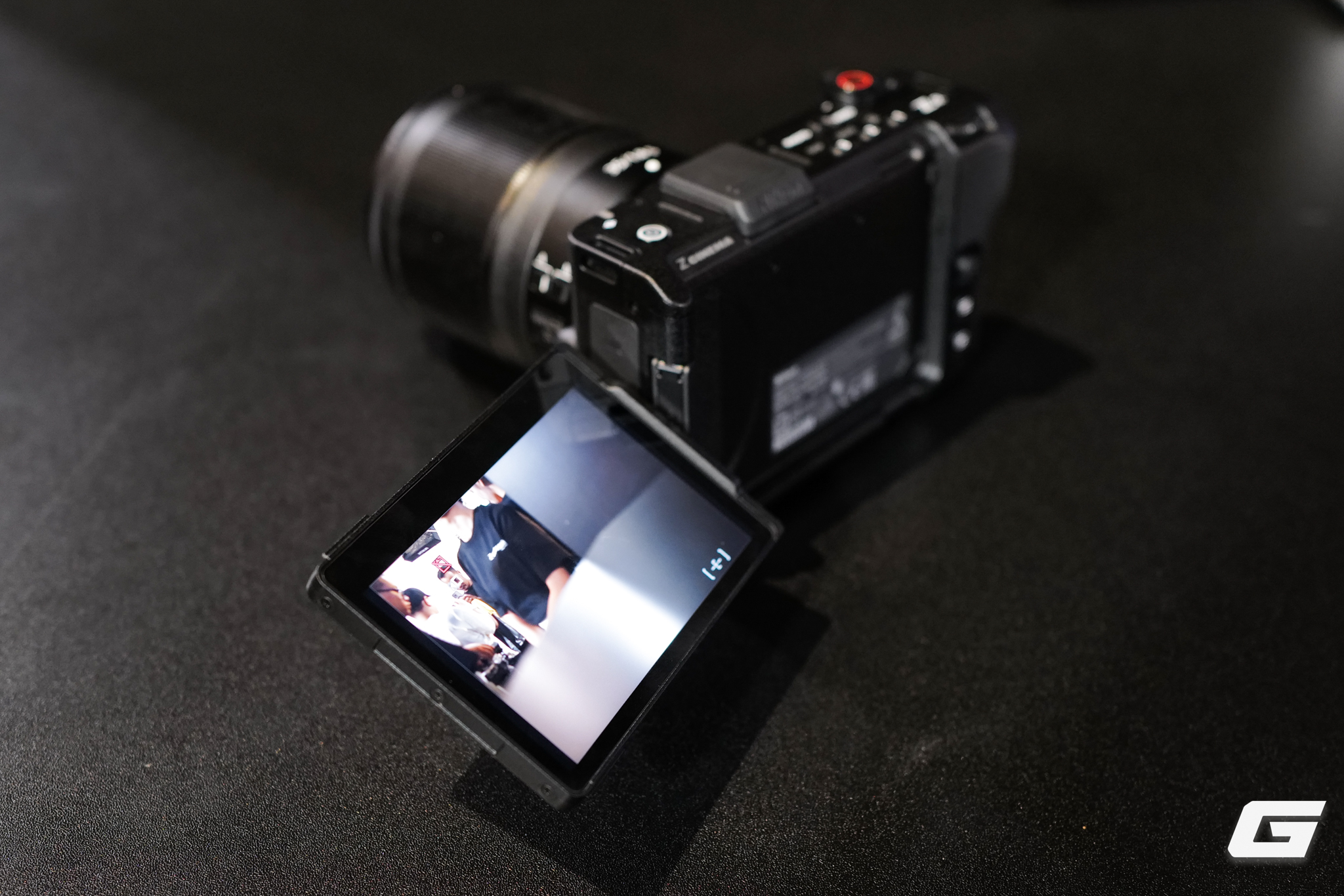Nikon ZR đem lại trải nghiệm tuyệt vời Nikon ZR đem lại trải nghiệm tuyệt vời