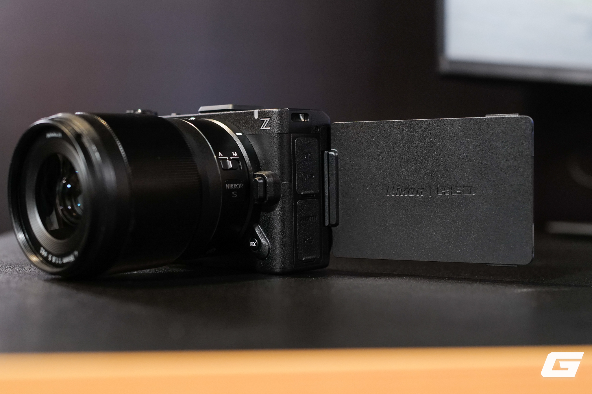 Nikon ZR là công nghệ tối tân Nikon ZR là công nghệ tối tân