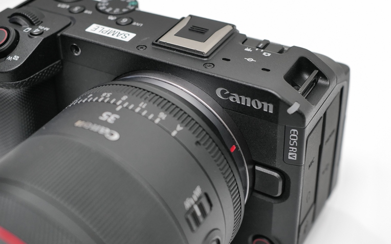 Canon EOS R6 V chính thức ra mắt tại Việt Nam: Máy quay full-frame 7K cho thế hệ creator mới- Ảnh 1.