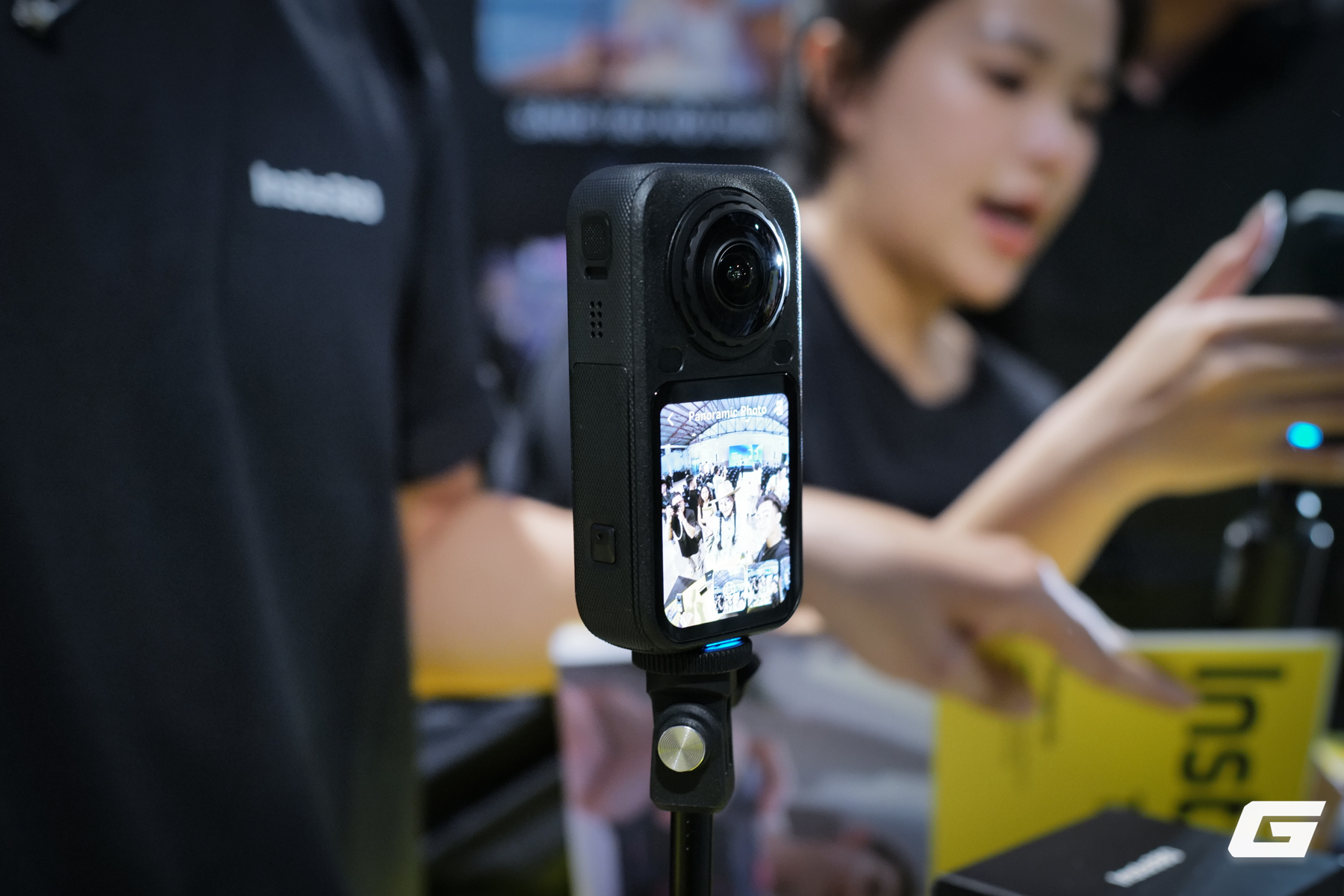 Insta360 X6