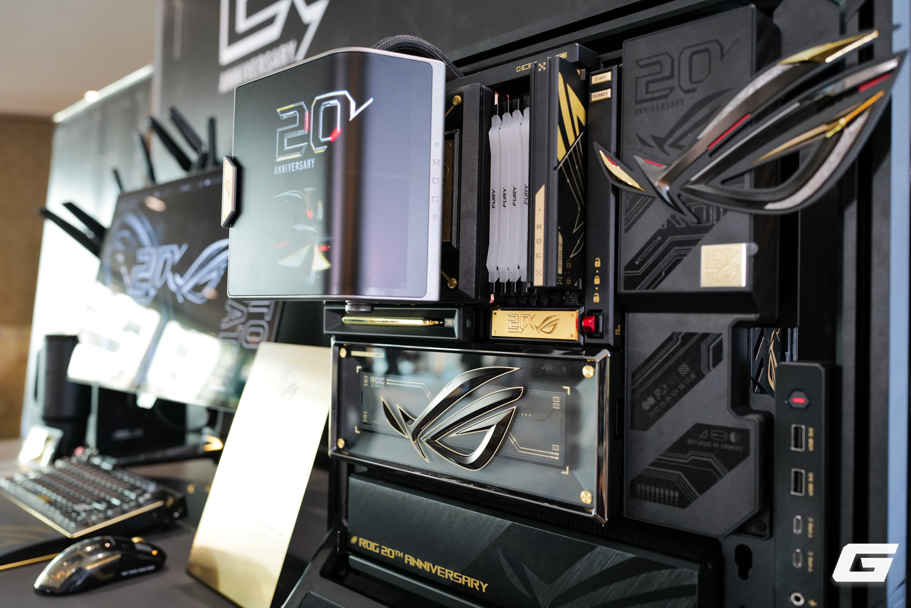 ASUS Kỷ Niệm 20 Năm: Loạt Linh Kiện Mới Cực Khủng Có Giá Tại Việt Nam - Ảnh 5.