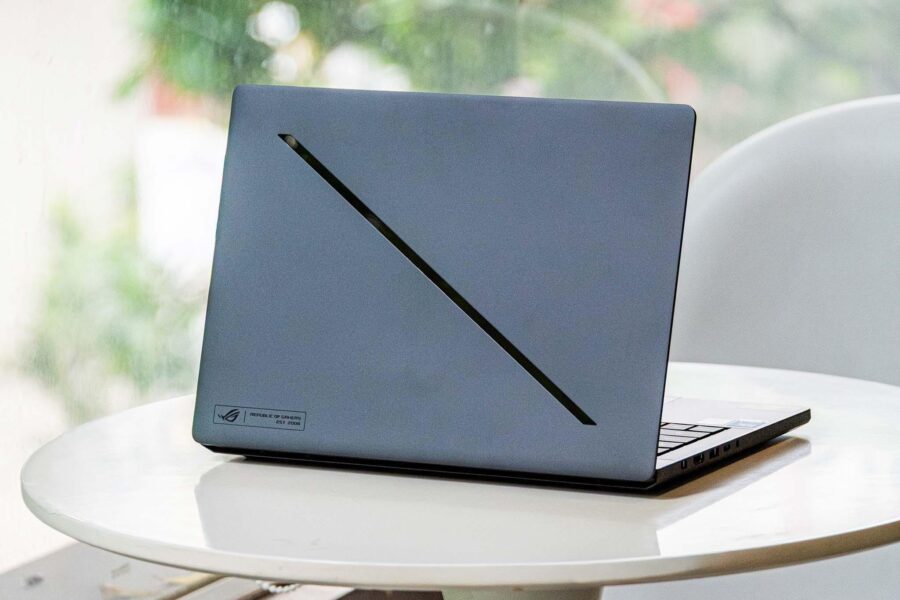 Khám Phá Bộ Đôi Laptop Gaming ASUS ROG Zephyrus G14 và G16: Thiết Kế Sang Trọng, Hiệu Năng Vượt Trội