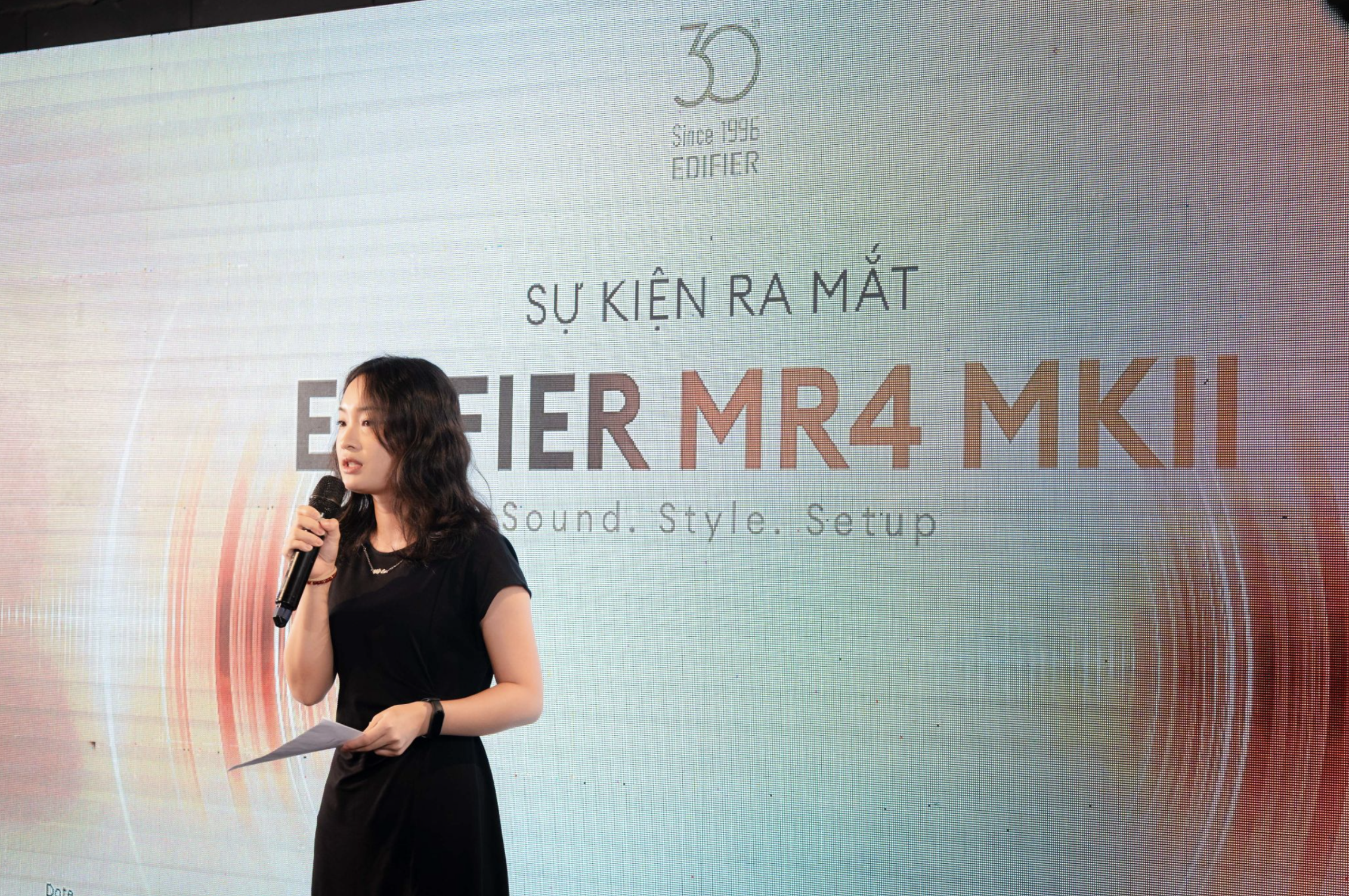 Edifier Ra Mắt Loa MR4 MKII Tại Việt Nam