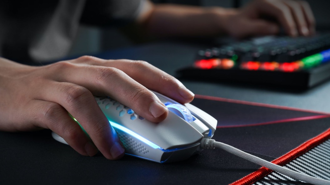 Thiết Bị RGB: Nguyên Nhân Khiến Windows 11 Gặp Sự Cố Không Ngờ - Ảnh 1.