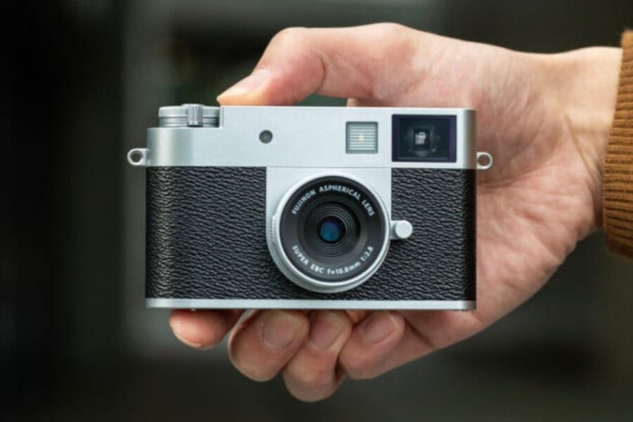 Fujifilm X half: Máy Ảnh Nhỏ Gọn Phong Cách Hoài Cổ Dành Cho Giới Trẻ Việt