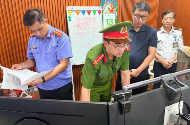 Khởi Tố Hình Sự Đầu Tiên Về Phần Mềm Nhái Tại Việt Nam: Sự Thật Đằng Sau Vụ Án