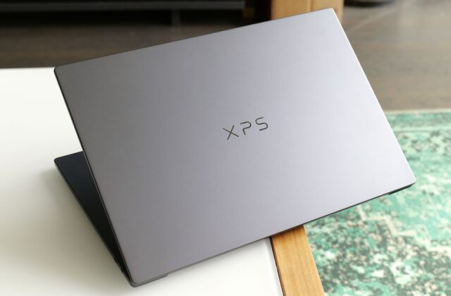 Laptop Windows Đột Phá Thời Gian Sử Dụng Pin: Intel Panther Lake Có Thể Đánh Bại MacBook?