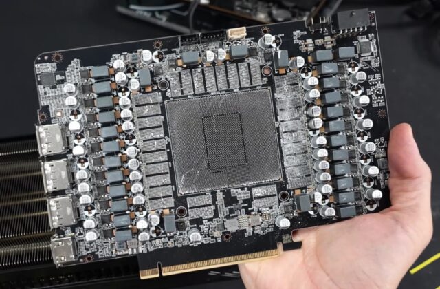 Mất 1.800€ vì chiếc RTX 5090 ‘rỗng’: Bài học khi mua card đồ họa cũ