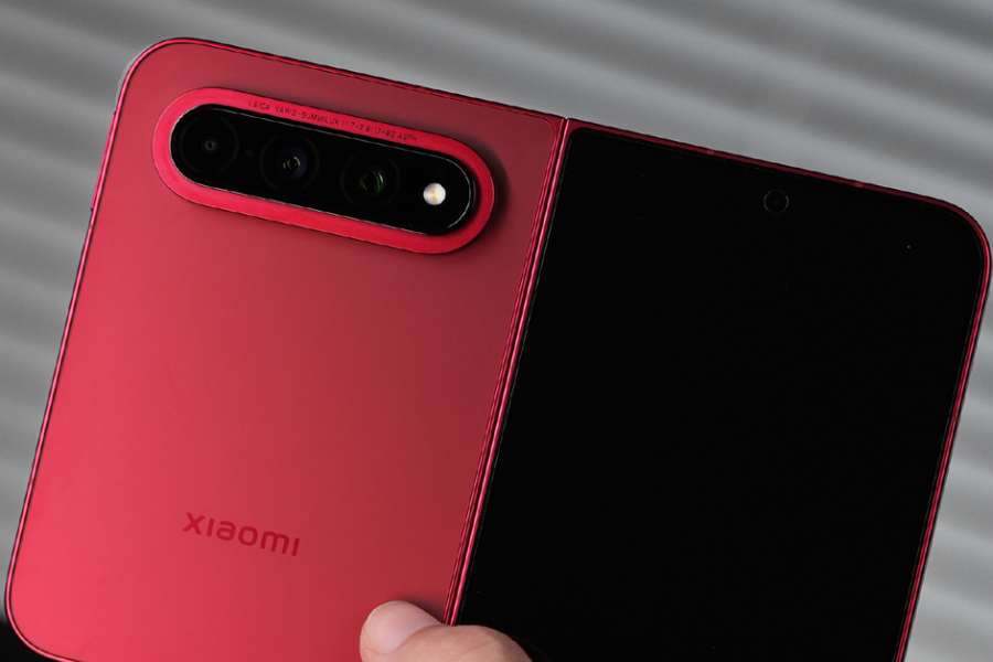 Xiaomi 18 Fold: Màn hình kiểu ‘trung gập’ và tham vọng nâng tầm smartphone gập
